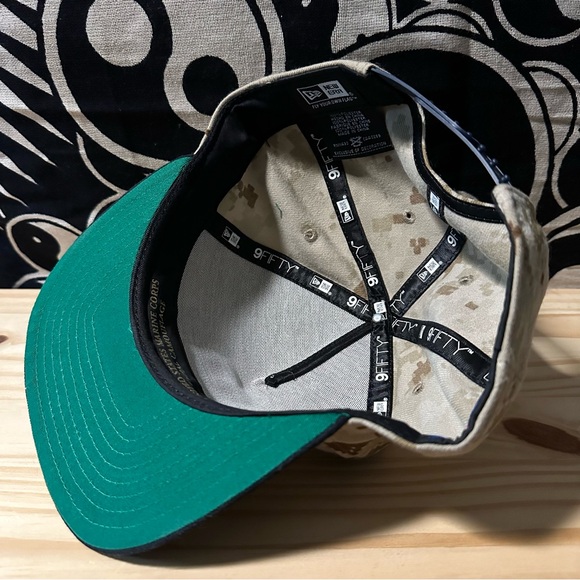 Boston Red Sox Marine Military Camo Edition MLB Official New Era Snap Back Hat - Picture 4 of 6